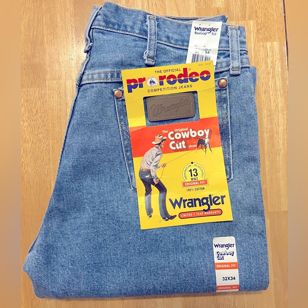 Wrangler’s 13MWZ - 32x34